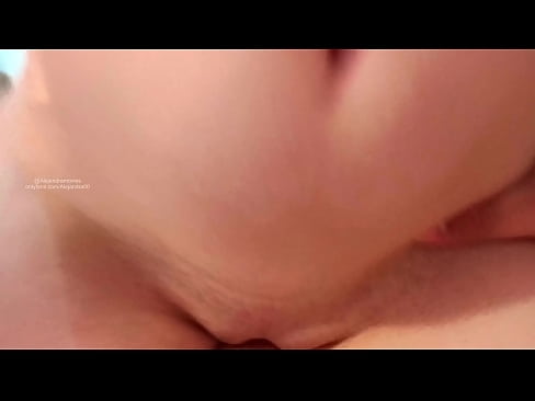 ❤️ Nire ahizparen gelan lo egiten eta horrela esnatu nintzen ❤ Sexu bideoa pornoan eu.wassell.ru ❌️