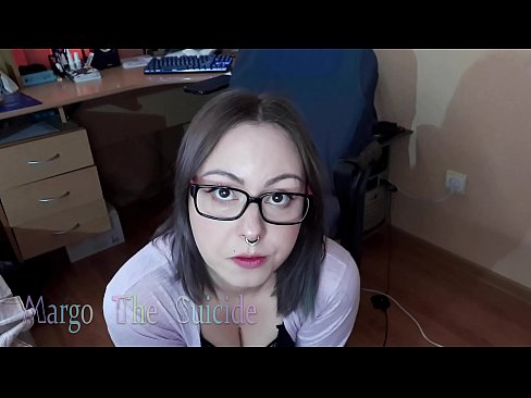 ❤️ Neska sexy betaurrekoekin dildoa zurrupatzen du kameraren aurrean ❤ Sexu bideoa pornoan eu.wassell.ru ❌️