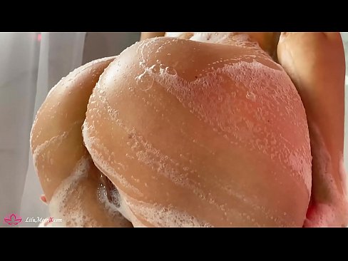 ❤️ Brunette pussy bibragailuarekin masturbatzen du dutxan orgasmo bizia lortzeko ❤ Sexu bideoa pornoan eu.wassell.ru ❌️